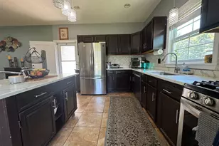 987 Silver Ln, East Hartford, CT 06118 - Photo 23