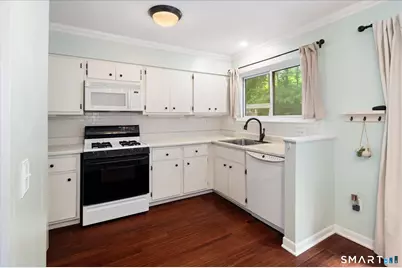 213 Sunrise Hill Lane #213, Norwalk, CT 06851 - Photo 7
