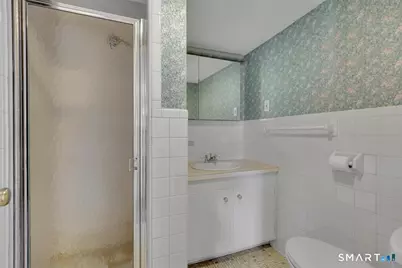 128 Broad Street, Plainville, CT 06062 - Photo 31