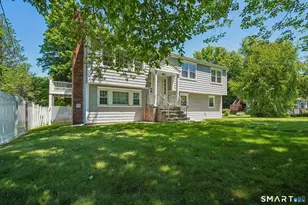 11 Stuart Dr, Greenwich, CT 06870 - Photo 1