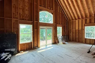 7 Larson St, Waterford, CT 06385 - Photo 13