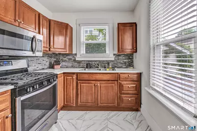 12 Violet Street, Hamden, CT 06517 - Photo 11