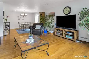 402 Wheeler Park Ave, Fairfield, CT 06825 - Photo 5