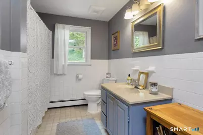 402 Wheeler Park Avenue, Fairfield, CT 06825 - Photo 15