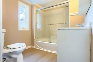 94 Wall St, Waterbury, CT 06705 - Photo 15