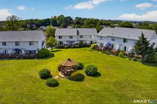 560 Silver Sands Rd, East Haven, CT 06512 - Photo 33