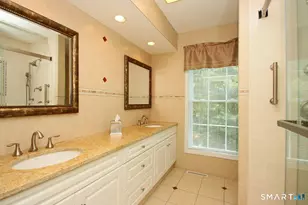25 Hamden Hills Dr, Hamden, CT 06518 - Photo 19