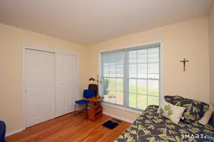 25 Hamden Hills Dr, Hamden, CT 06518 - Photo 21