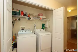 25 Hamden Hills Dr, Hamden, CT 06518 - Photo 25