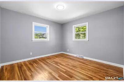 215 Wellington Street, Stratford, CT 06615 - Photo 17