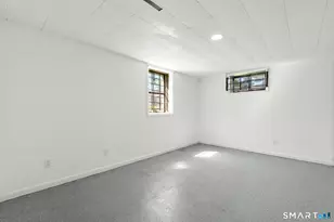 215 Wellington St, Stratford, CT 06615 - Photo 27