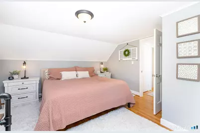 19 Baldwin Street, West Hartford, CT 06110 - Photo 21