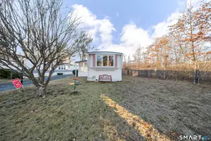 93 Shawnee Rd, East Hartford, CT 06118 - Photo 37