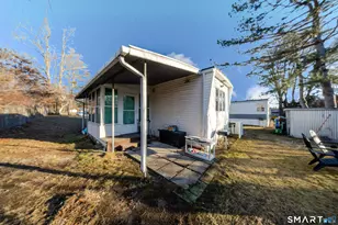 93 Shawnee Rd, East Hartford, CT 06118 - Photo 35