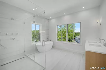 124 Forest Street, New Canaan, CT 06840 - Photo 27