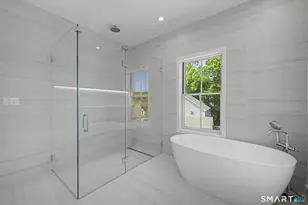 124 Forest St, New Canaan, CT 06840 - Photo 29