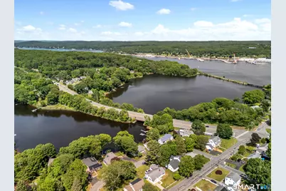 8 Cove View Drive, Waterford, CT 06375 - Photo 7