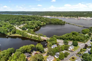 8 Cove View Dr, Waterford, CT 06375 - Photo 7