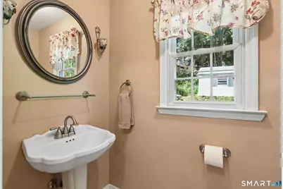 28 Colonial Ridge Drive, New Milford, CT 06755 - Photo 15