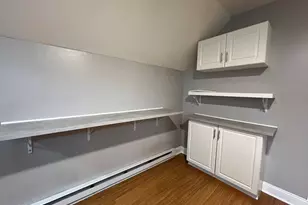 105 1st St, Hamden, CT 06514 - Photo 3