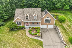 44 Sophia Ct, Meriden, CT 06450 - Photo 5