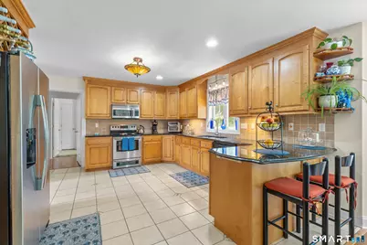 44 Sophia Court, Meriden, CT 06450 - Photo 11