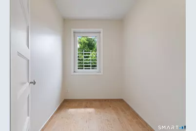 22-26 Carver Street, Bridgeport, CT 06610 - Photo 9