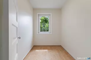 22-26 Carver St, Bridgeport, CT 06610 - Photo 9