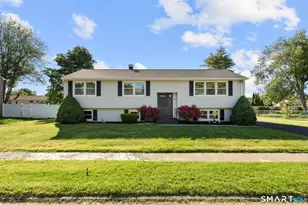 47 Williamson Rd, Hamden, CT 06517 - Photo 1