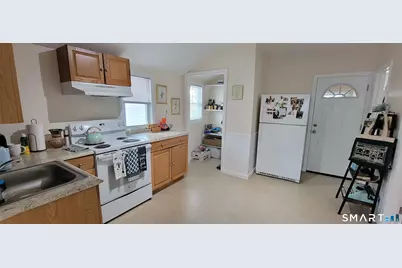 518 Midland Street, Bridgeport, CT 06605 - Photo 5