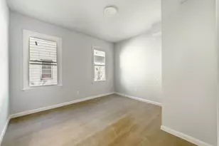 76 Burton St, Waterbury, CT 06704 - Photo 13