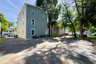 76 Burton St, Waterbury, CT 06704 - Photo 23