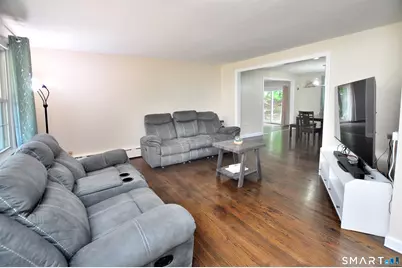 25 Hampshire Drive, Glastonbury, CT 06033 - Photo 9