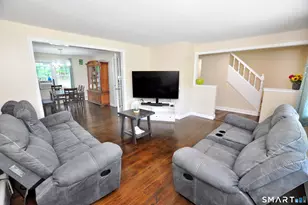 25 Hampshire Dr, Glastonbury, CT 06033 - Photo 3