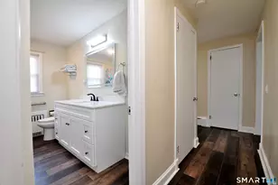 25 Hampshire Dr, Glastonbury, CT 06033 - Photo 13