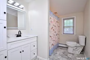 25 Hampshire Dr, Glastonbury, CT 06033 - Photo 25