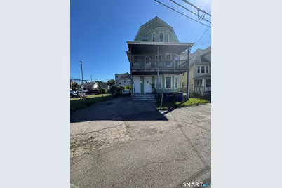 111 Calhoun Place, Bridgeport, CT 06606 - Photo 1