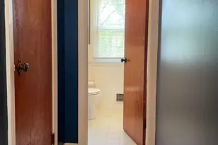 41 Cumpstone Dr, Hamden, CT 06518 - Photo 15