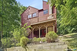 136 Hoyts Hill, Bethel, CT 06801 - Photo 35