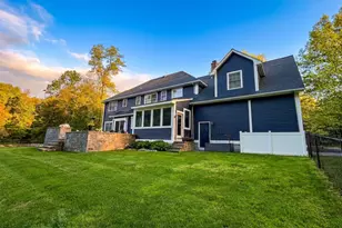 2 Jeremy Garden Ln, Woodbridge, CT 06525 - Photo 19