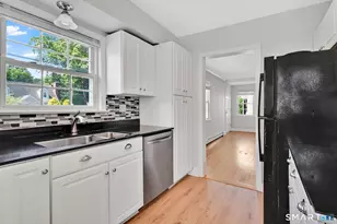29 Chester Dr, Manchester, CT 06040 - Photo 5