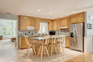 35 Wood's Edge Ct, Berlin, CT 06037 - Photo 17