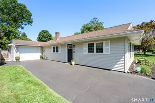 31 Cowan St, Suffield, CT 06078 - Photo 3