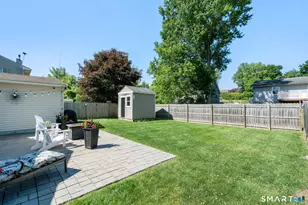 31 Cowan St, Suffield, CT 06078 - Photo 25