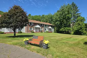 25 Lisa Ct, Waterbury, CT 06704 - Photo 5