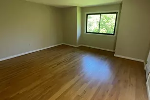 594 Mountain Rd, West Hartford, CT 06117 - Photo 9