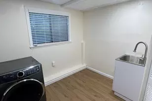 594 Mountain Rd, West Hartford, CT 06117 - Photo 19