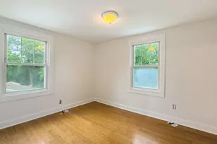 44 Quinsigamond Ave, Waterbury, CT 06708 - Photo 17