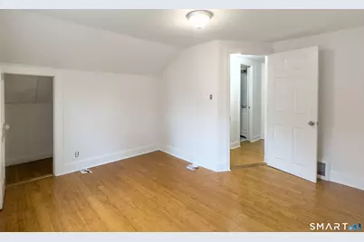 44 Quinsigamond Avenue, Waterbury, CT 06708 - Photo 13