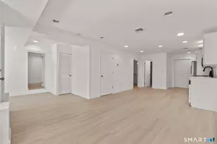 64 Soundview Ave, Stamford, CT 06902 - Photo 5